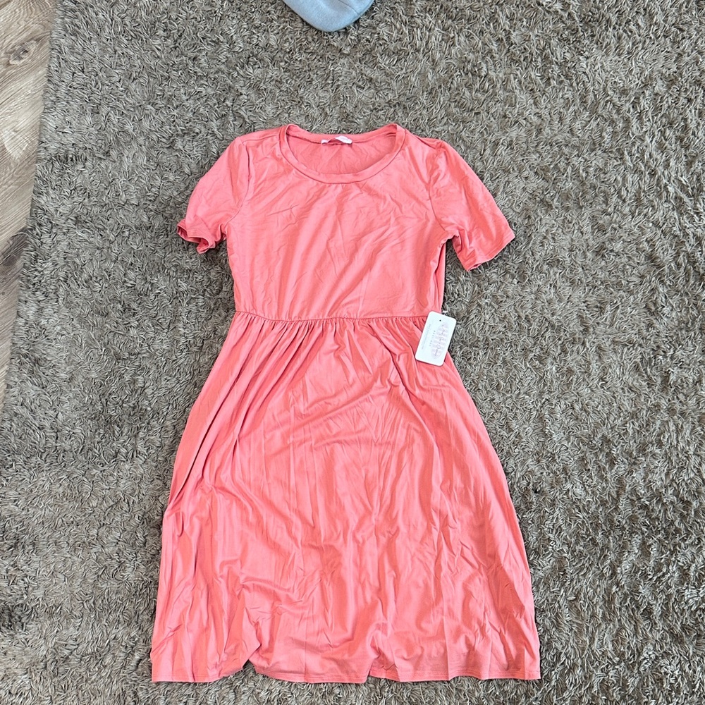 Elegant Coral Maxi Dress
